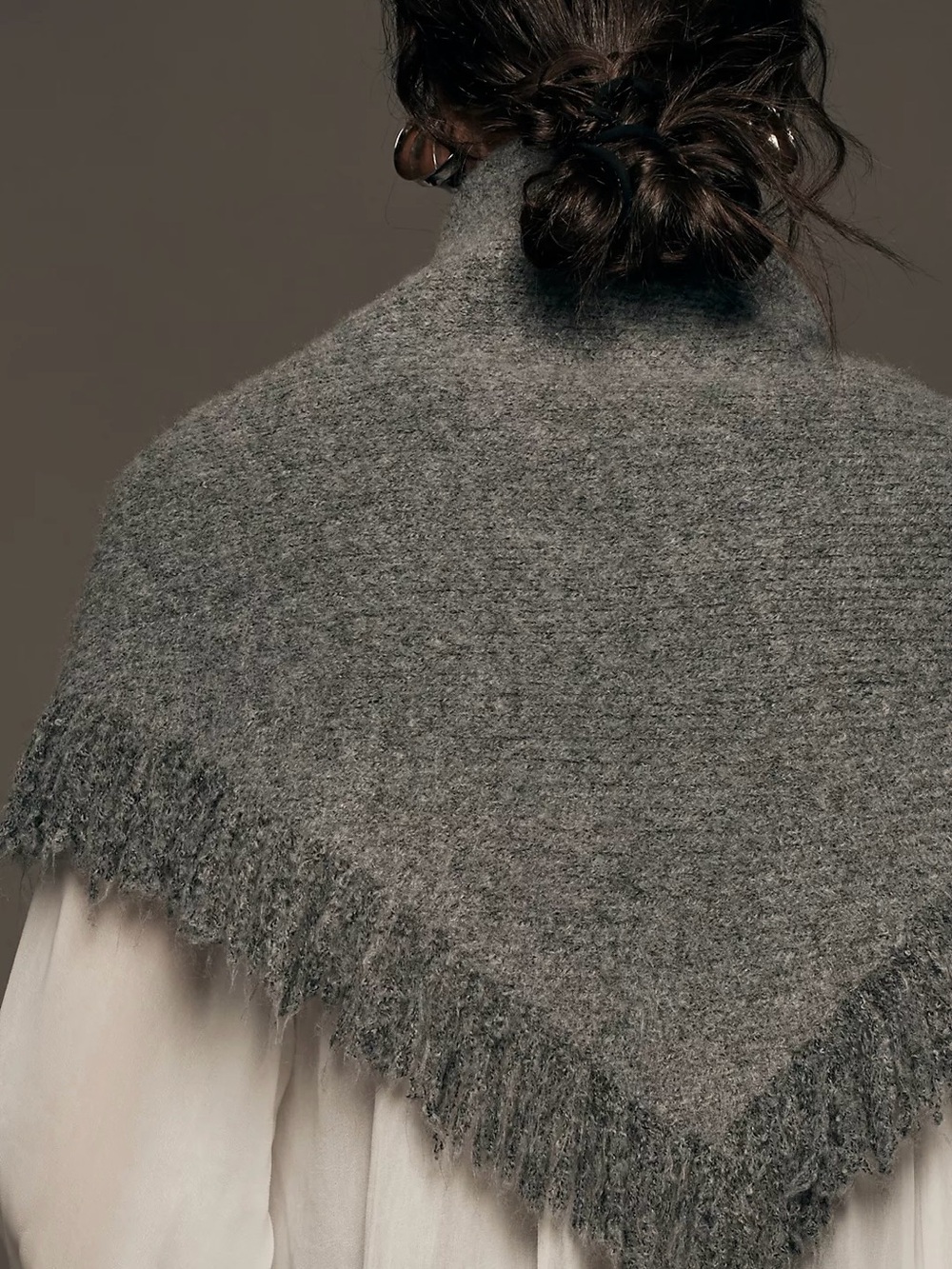 NWT Anthropologie Women’s Dark Gray Shay Triangle Fringe Scarf Wrap